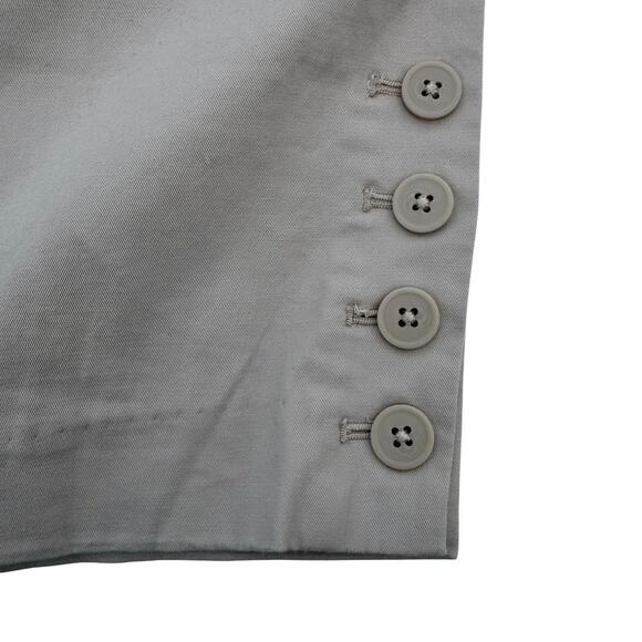 Talbots Women’s Khaki Flat-Front Mid-Rise Chino Shorts – 6″ Inseam, Size 8P - Picture 2 of 6